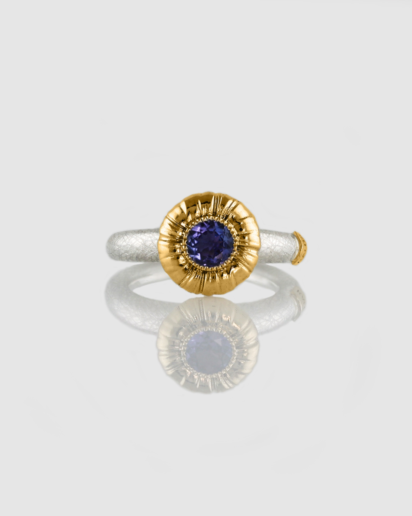 Ring Tanzanite